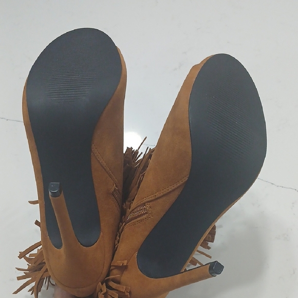 Fringe Tassel Peep Toe Ankle Boots - Tan, By Privileged Shoes Sz 7.5 Without Tag - Picture 6 of 9